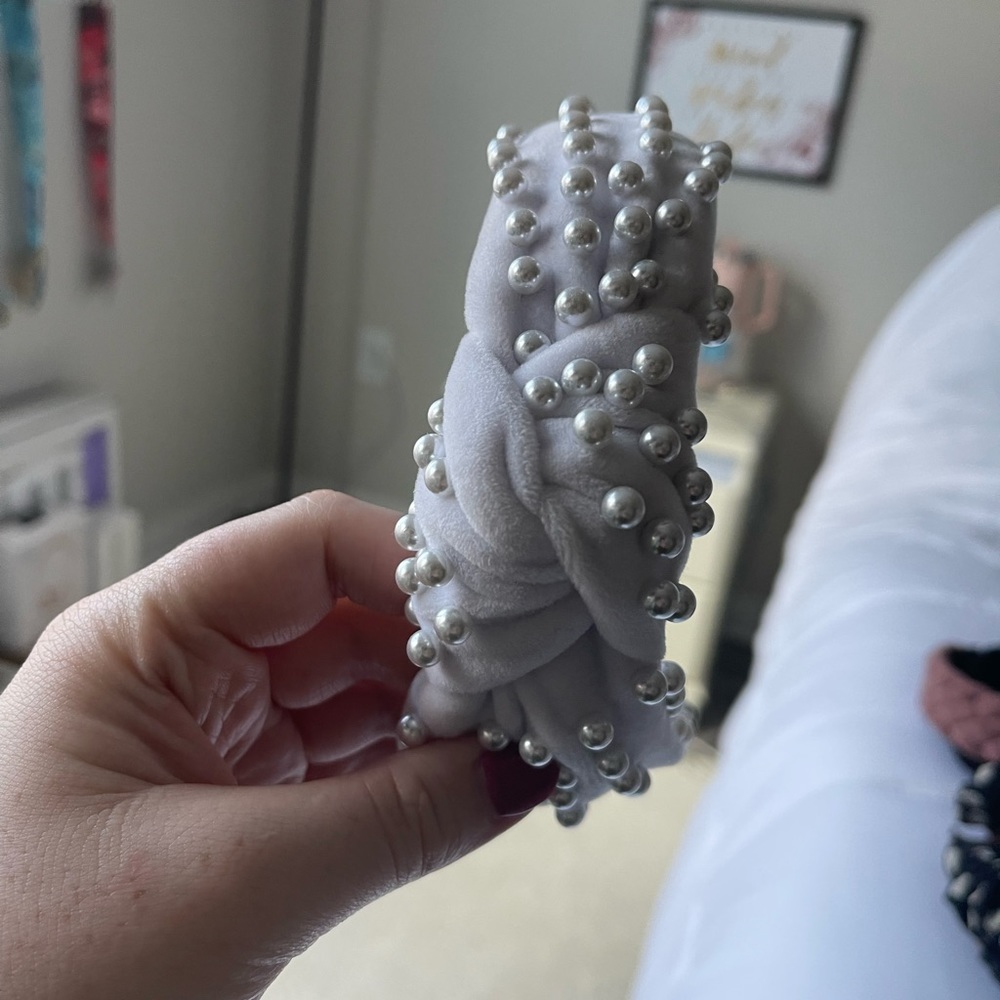 Brianna Cannon White Pearl Headband